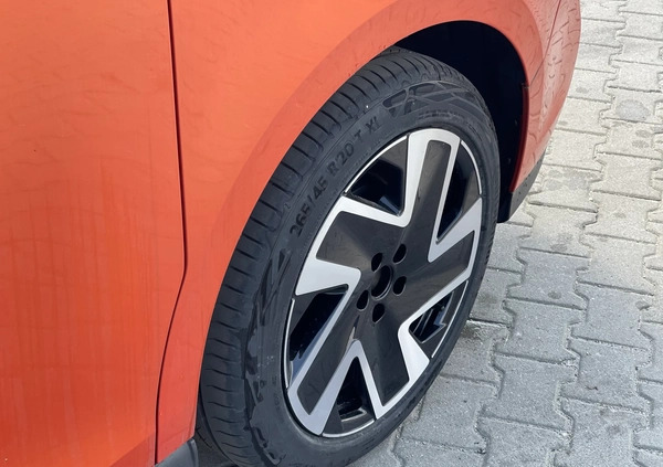 Volkswagen ID.Buzz cena 226627 przebieg: 5, rok produkcji 2023 z Kołobrzeg małe 254